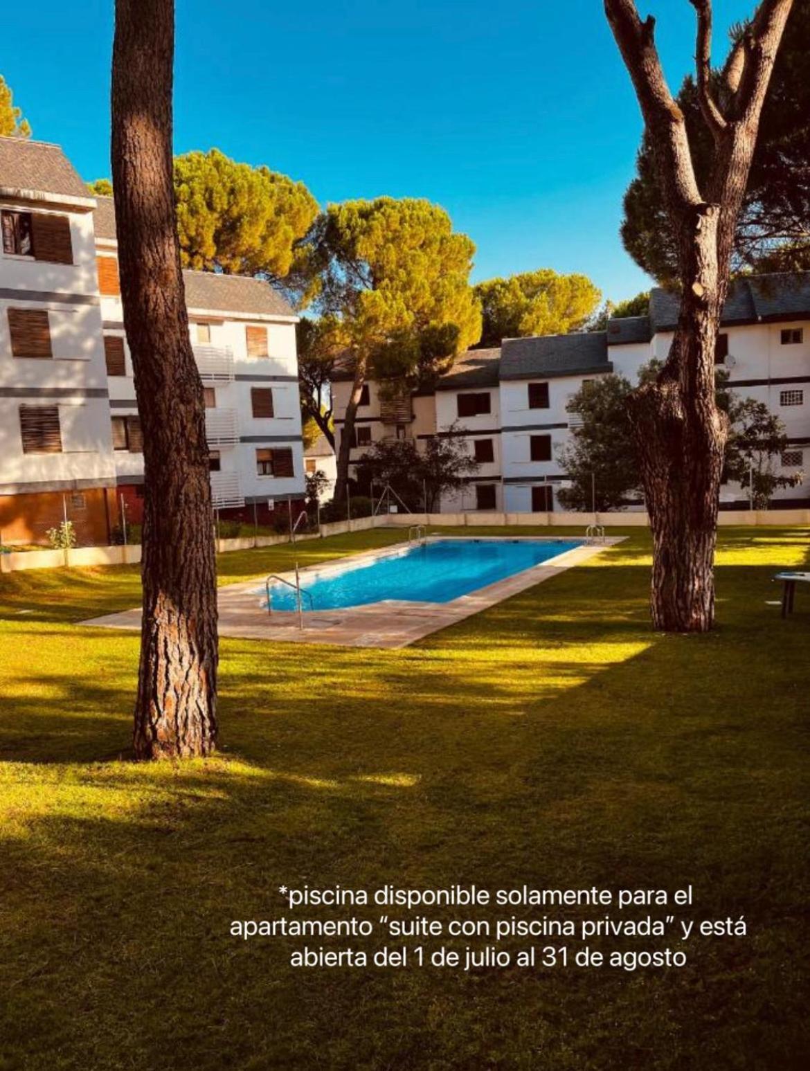 Апартаменты Old West House Pantano De San Juan Сан-Мартин-де-Вальдейглесьяс Экстерьер фото